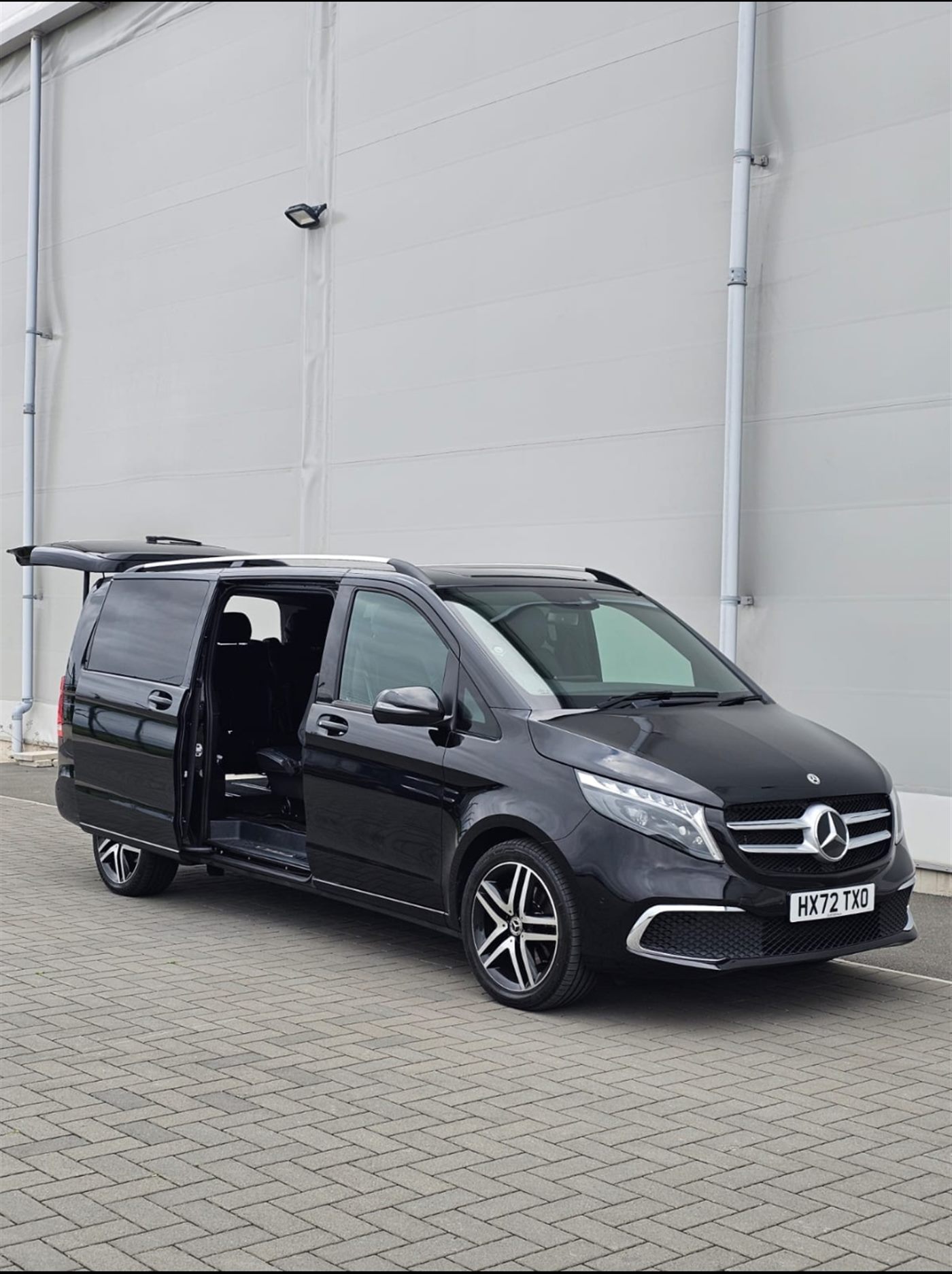 Wheelchair accessible vehicle